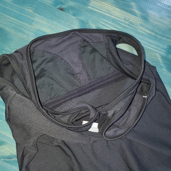 Nike Black Fit Dry Medium Racerback Workout Tanktop - Picture 3 of 4